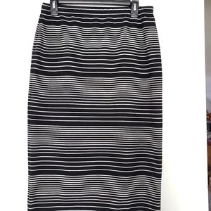 Max Studio Midi Skirt